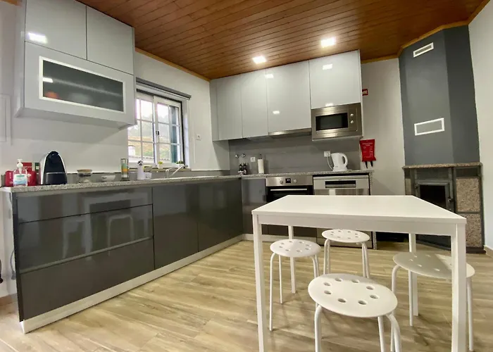 Casinha Da Ti'augusta 펜션